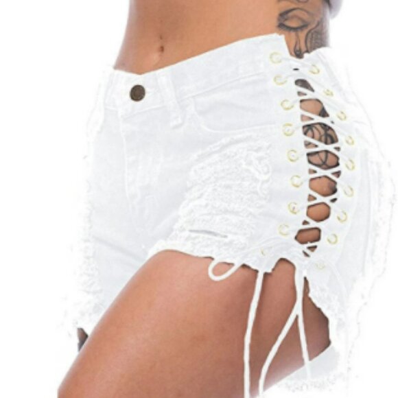 𝅺NWT Lace Up White Denim Shorts Cut Off Frayed Destroyed Grommets Distressed Sm - Picture 1 of 5